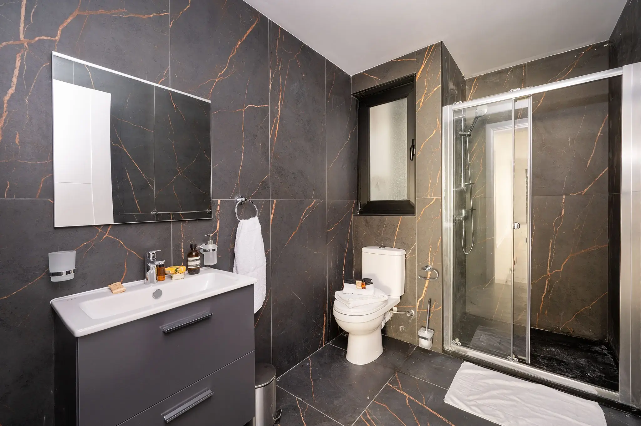 Boutique Suites Gallery Image 3